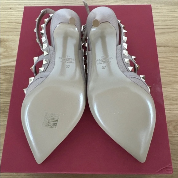 Valentino Garavani Rockstud Ankle Strap pump in leather | size: 37 (US 7) - Picture 5 of 14